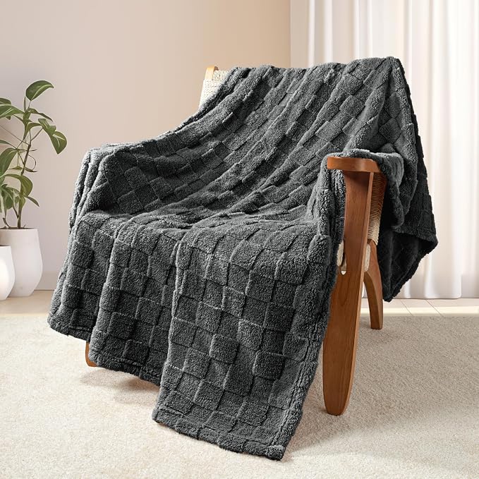 Exclusivo Mezcla Fleece Throw Blanket - Image 3