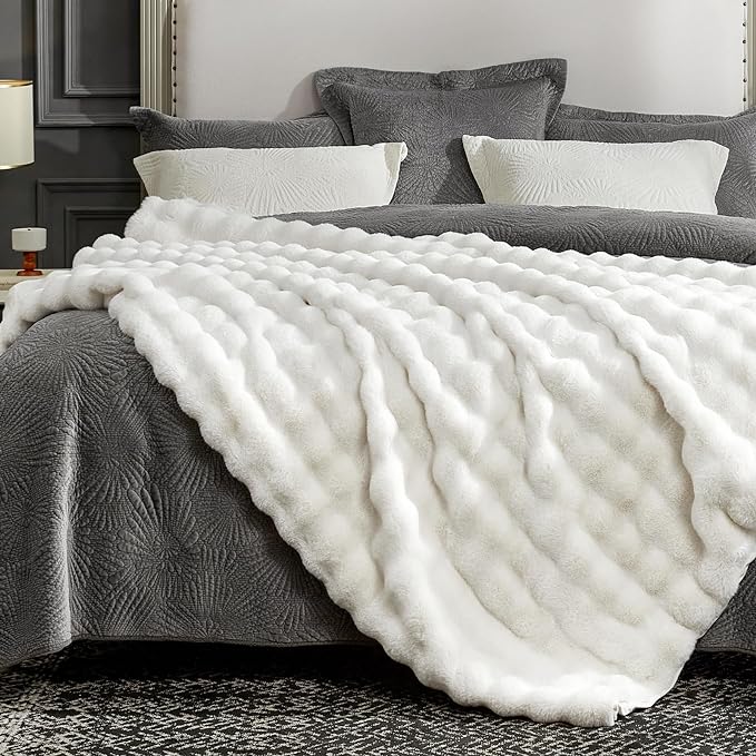 Cozy Bliss Faux Fur Throw Blanket - Image 6