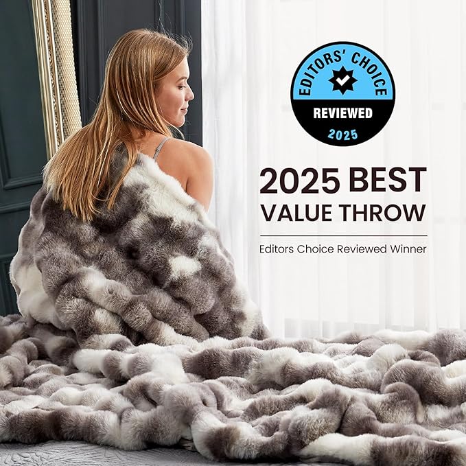 Cozy Bliss Faux Fur Throw Blanket - Image 2
