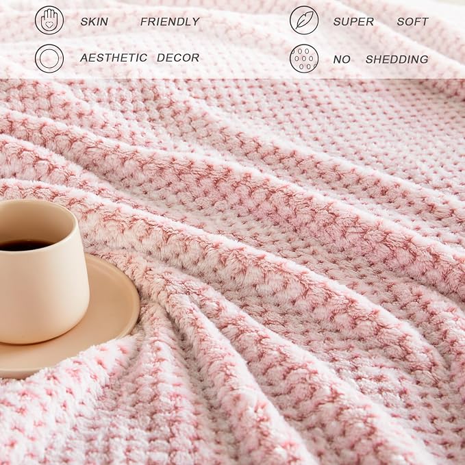 Exclusivo Mezcla Fleece Bed Blanket Queen Size, Super Soft and Warm Blankets - Image 6