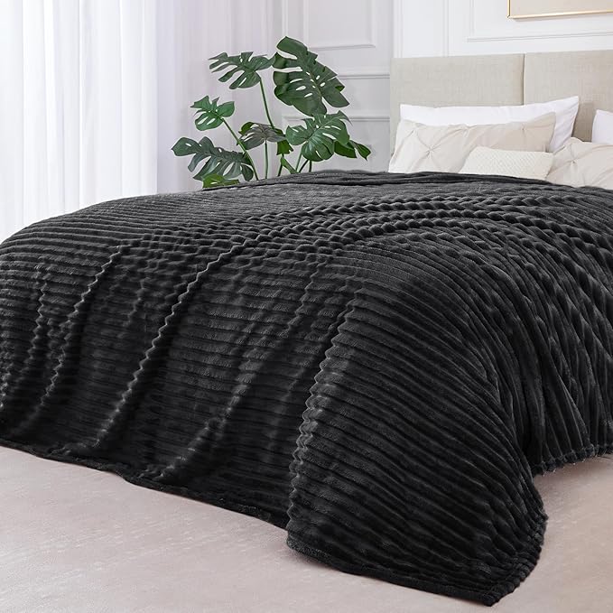 BEDELITE Fleece Blanket King Size – 3D Ribbed Jacquard Soft and Warm Decorative - Image 2