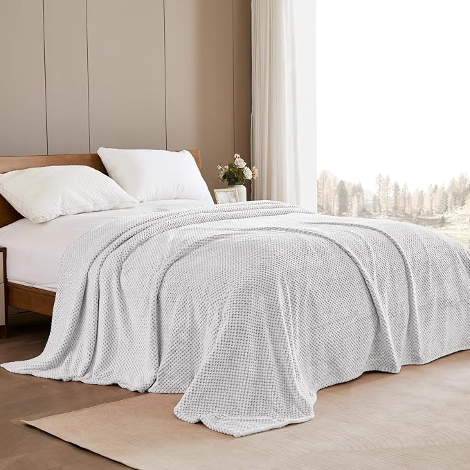 Exclusivo Mezcla Fleece Bed Blanket King Size, Super Soft and Warm Blankets - Image 3