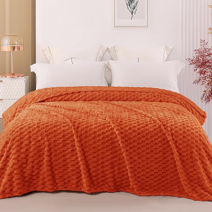 Exclusivo Mezcla Fleece Queen Blanket - Image 2