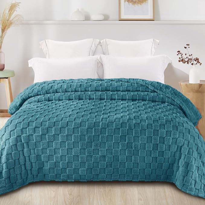 Exclusivo Mezcla King Size Flannel Fleece Blanket, Super Soft and Warm - Image 3