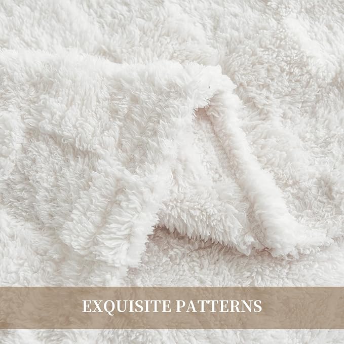 Aganear Flannel Throw Blanket - Image 9