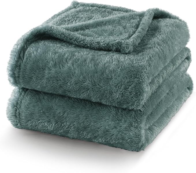 Exclusivo Mezcla Plush Fuzzy Fleece Bed Blanket King Size, Super Soft, Fluffy by ExclusivoMezcla