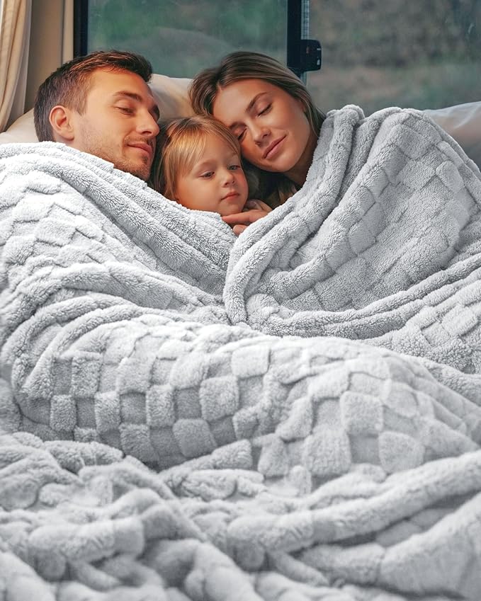 Utopia Bedding Cool Grey Checkered Fleece King Blanket - Image 7
