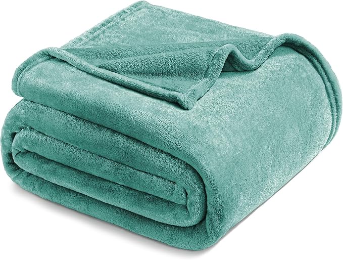 Exclusivo Mezcla Fleece Blankets Queen Size by ExclusivoMezcla