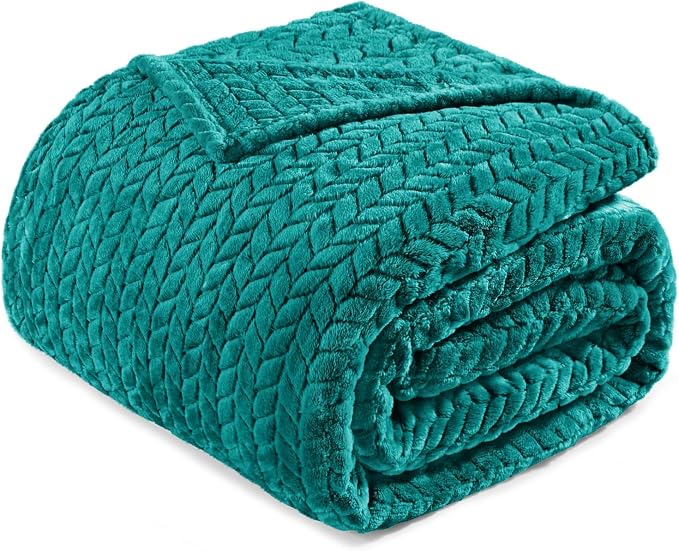 Exclusivo Mezcla Fleece Queen Size Blanket by ExclusivoMezcla
