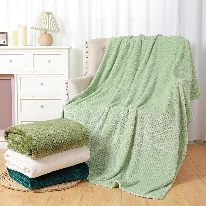 Newwiee 4 Pcs Flanne Fleece Throw Blanket - Image 2
