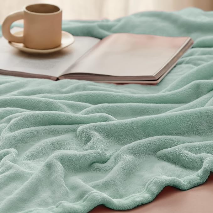 Bedsure GentleSoft Fleece Bed Blankets Full Size Sage Green - Image 4