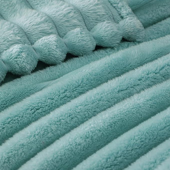 Exclusivo Mezcla Fleece Throw Blanket - Image 4