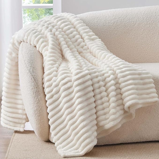 BEDELITE Fleece Throw Blanket for Couch - Image 2
