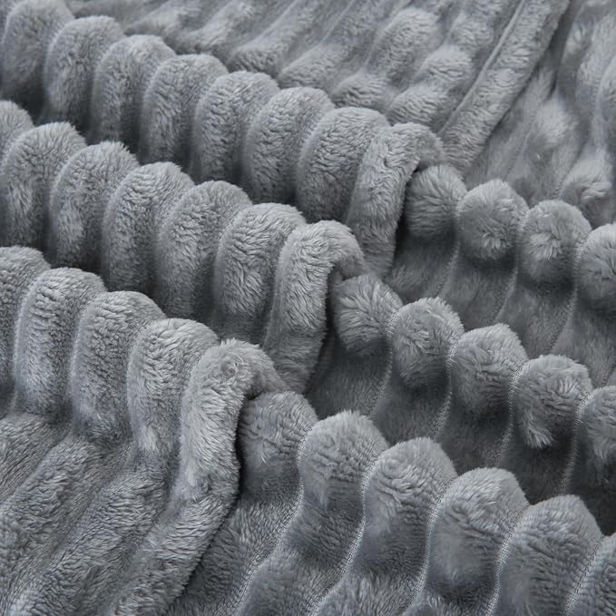 Grey Fleece Throw Blanket 60”×80” - Image 6