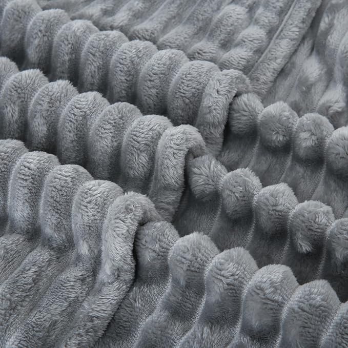 Grey Fleece Throw Blanket 108”×90” - Image 6
