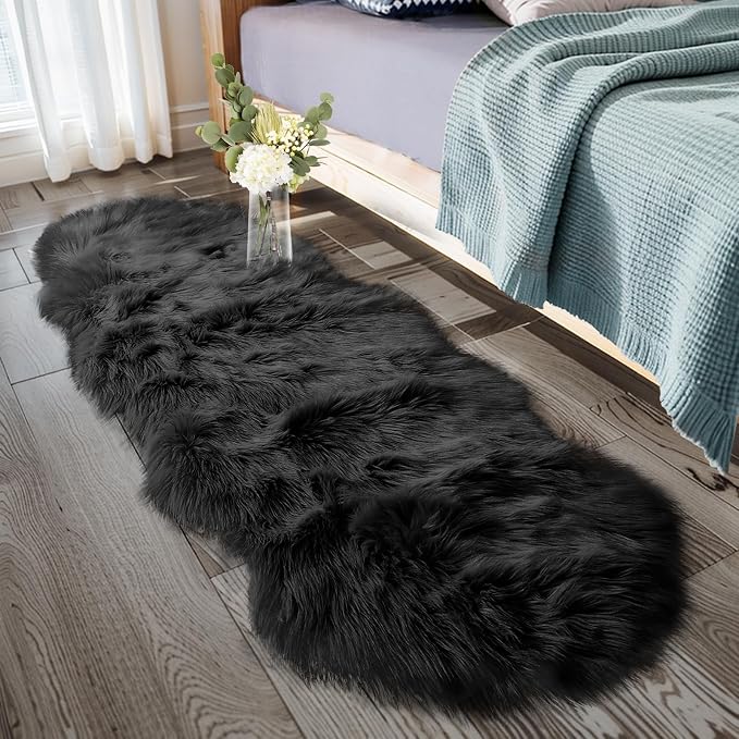 Ciicool Ultra Soft Faux Sheepskin Fur Rug Fluffy Rug by CIICOOLHomeDeco