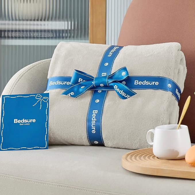 Bedsure GentleSoft Fleece Bed Blankets Full Size Linen - Image 6