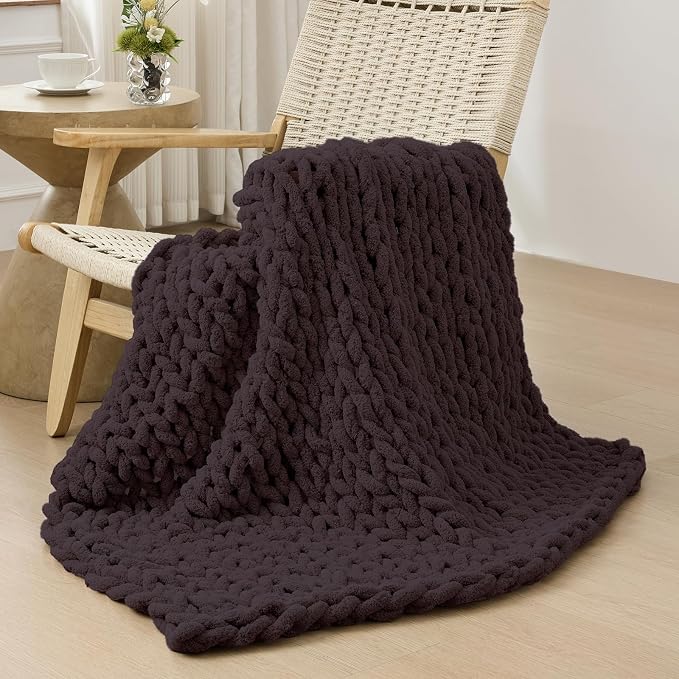Bigacogo Chunky Knit Throw Blanket by Bigacogo