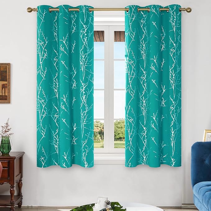 Deconovo Blackout Curtains, Thermal Insulated Soundproof Drapes - Image 2