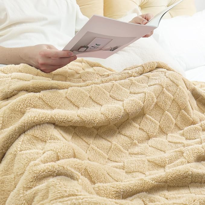 Exclusivo Mezcla Fleece Throw Blanket - Image 4