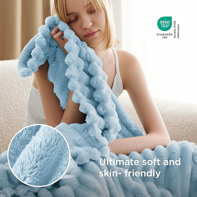 Bedsure GentleSoft Blue Twin XL Blanket - Image 4