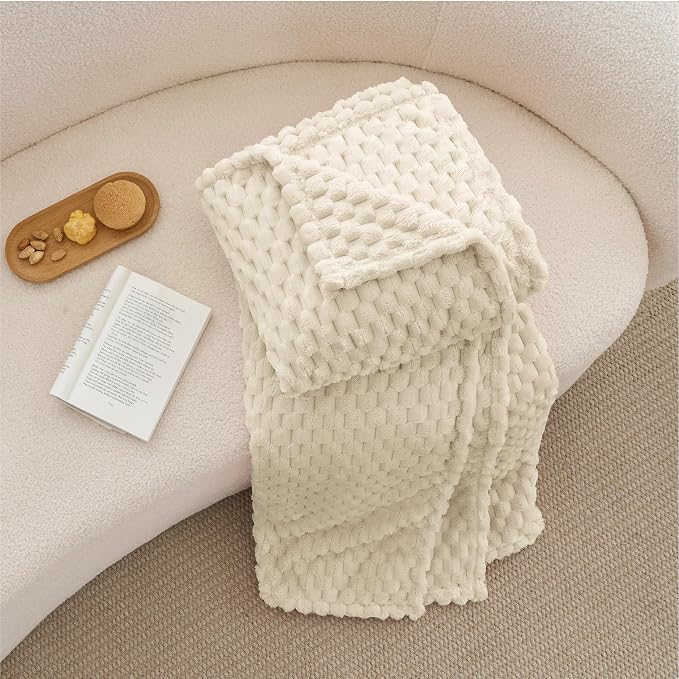 BEDELITE Fleece Blanket - Image 6