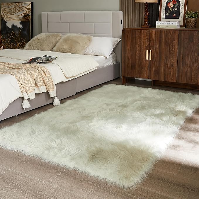 AMTOVO Faux Fur Sheepskin Rug for Living Room, 4 x 6 ft Light Grey Fluffy Area - Image 5