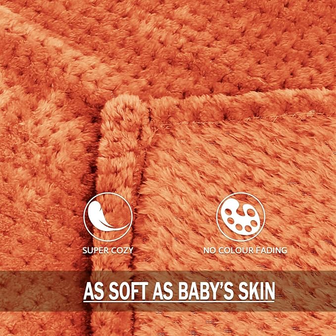 Exclusivo Mezcla Fleece Bed Blanket Queen Size, Super Soft and Warm Blankets - Image 8