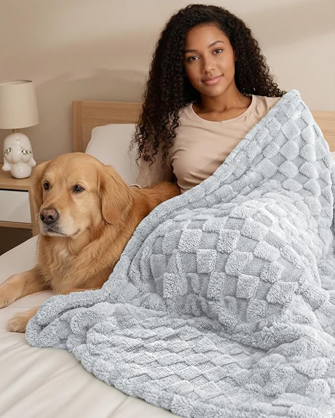 Utopia Bedding Cool Grey Checkered Fleece King Blanket - Image 3