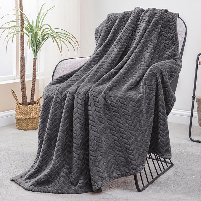 Exclusivo Mezcla Dark Grey Fleece Throw Blanket by ExclusivoMezcla