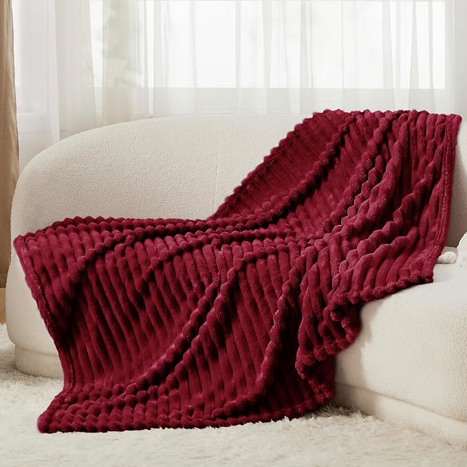 Bedsure GentleSoft Red Twin Blanket - Image 5