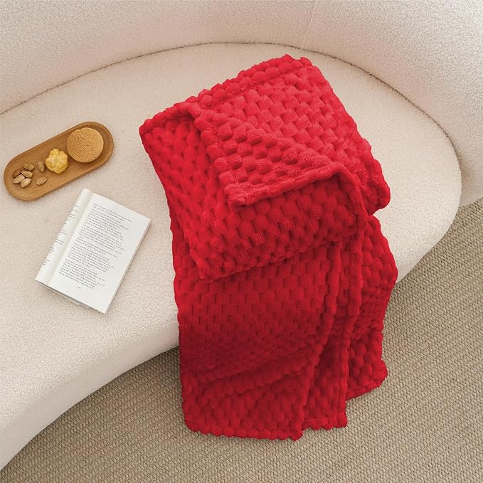BEDELITE Fleece Throw Blanket for Couch & Bed - Image 6