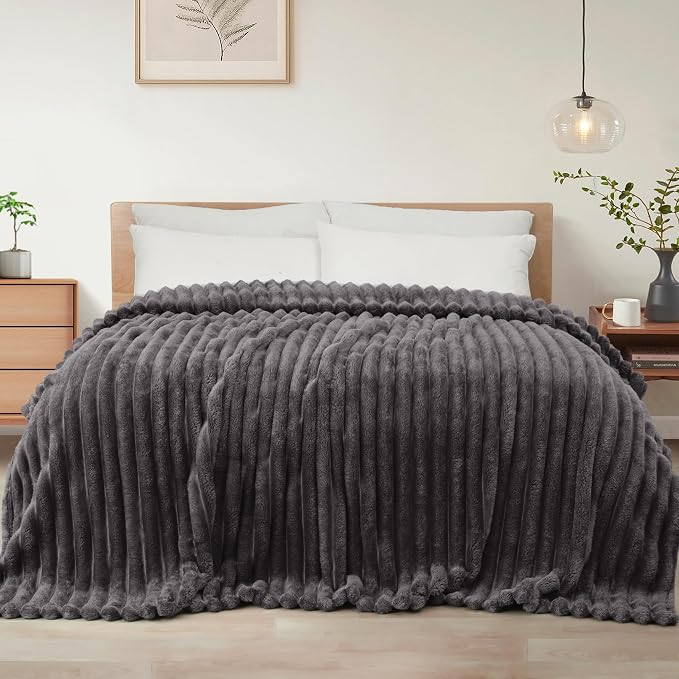 Exclusivo Mezcla Twin Size Flannel Fleece Blanket, Super Soft Striped Jacquard by ExclusivoMezcla