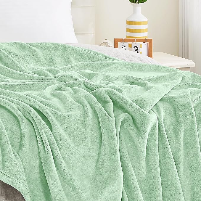 KMUSET Sage Green Fleece Throw Blanket - Image 2