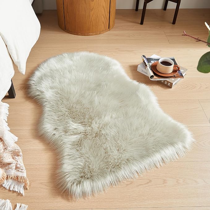 AMTOVO Faux Fur Rug, Light Grey Small Area Rug, Fluffy Sheepskin Rug, Fuzzy - Image 4