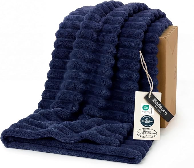 Bedsure GentleSoft Navy Blue Twin Blanket by BEDSURE