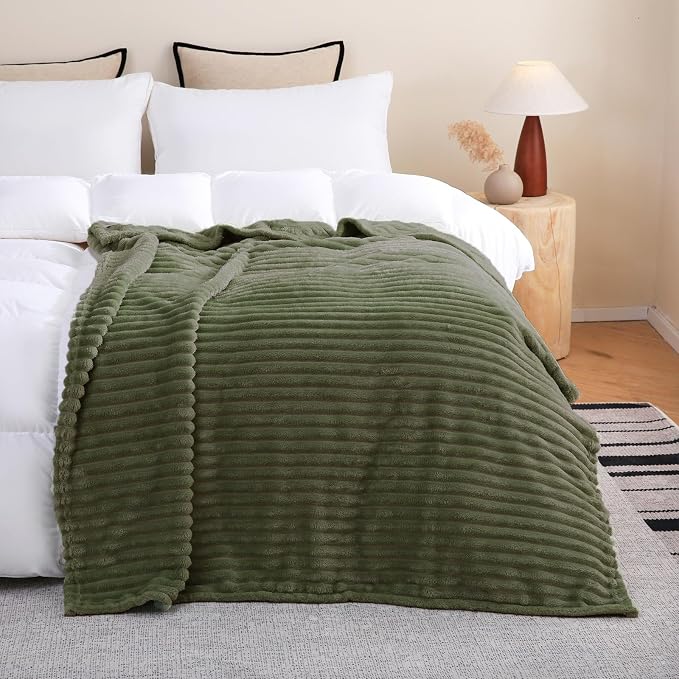 Olive Green Fleece Throw Blanket 50”×60” - Image 4