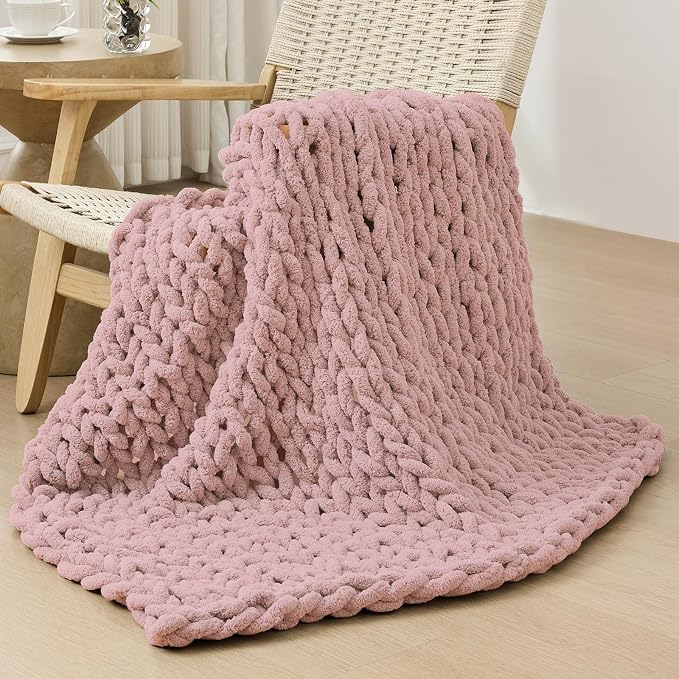 Bigacogo Chunky Knit Throw Blanket by Bigacogo