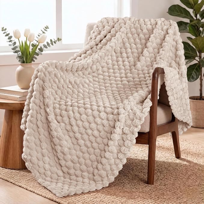 Exclusivo Mezcla Fleece Throw Blanket by ExclusivoMezcla