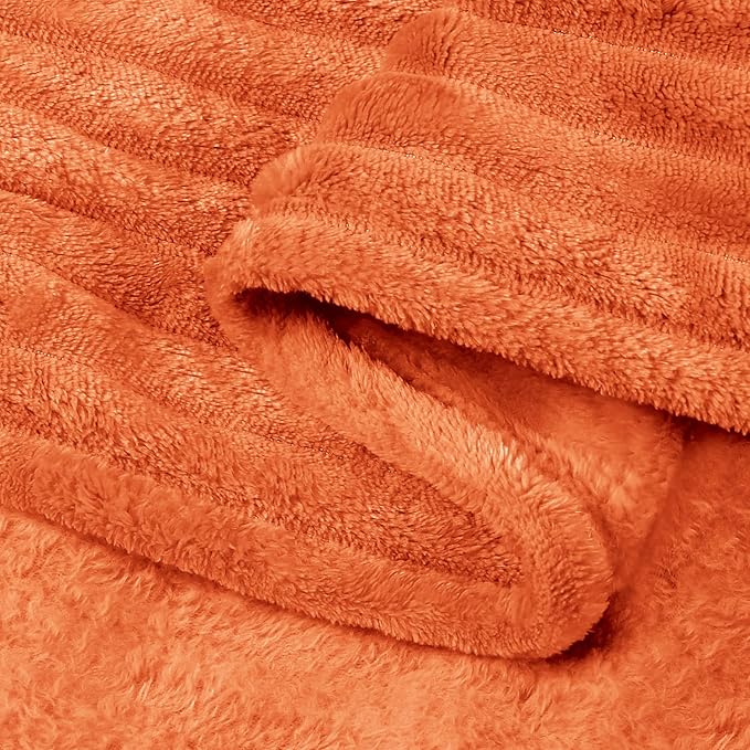 BEDELITE Fleece Blanket King Size – 3D Ribbed Jacquard Soft and Warm Decorative - Image 4