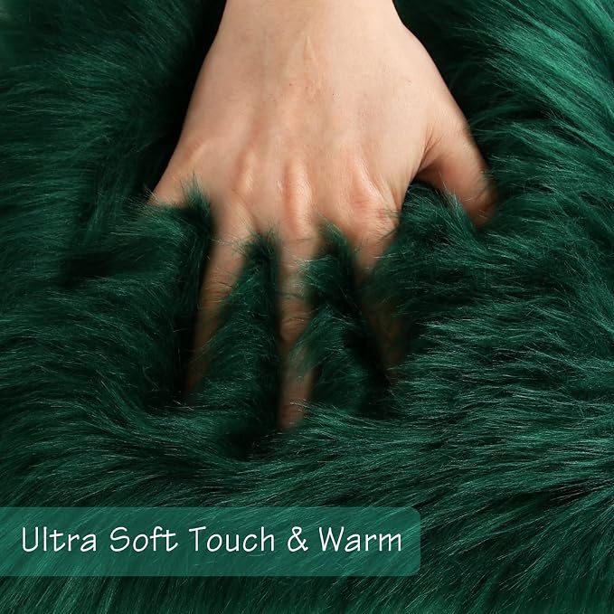 duduta Emerald Green Faux Fur Rug 3x5 ft, Fluffy Shag Rectangular Sheepskin Rug - Image 4