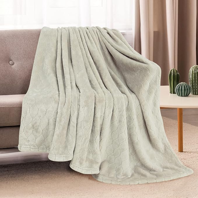TOONOW Fleece Blanket Super Soft Cozy Throw Blanket 50" x 60", Lightweight - Image 2