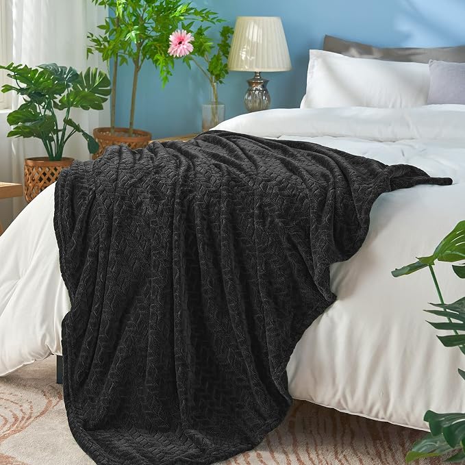 inhand Black Soft Throw Blanket - Image 3