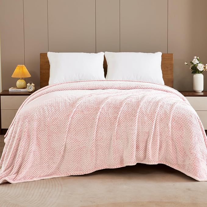 Exclusivo Mezcla Fleece Bed Blanket Queen Size, Super Soft and Warm Blankets - Image 2