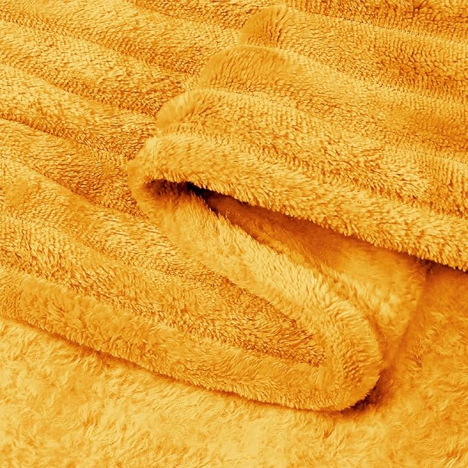 BEDELITE Fleece Blanket - Image 6