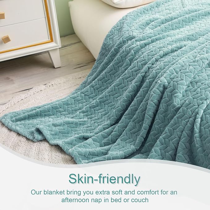 Exclusivo Mezcla Fleece Queen Size Blanket - Image 7