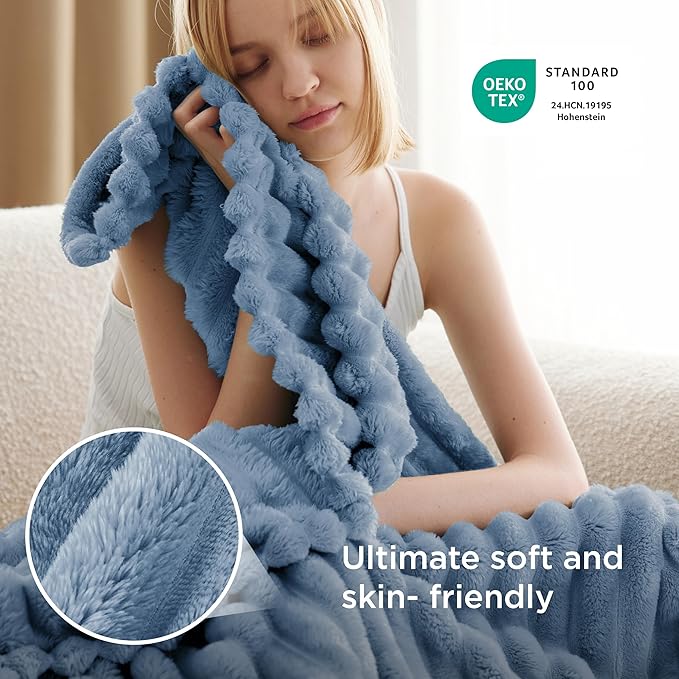 Bedsure GentleSoft Fall Throw Blanket - Image 4