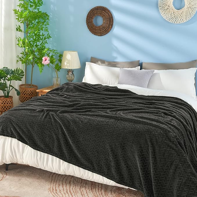 inhand Black Soft Throw Blanket - Image 4