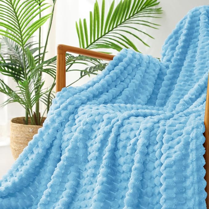 Exclusivo Mezcla Fleece Queen Blanket - Image 5