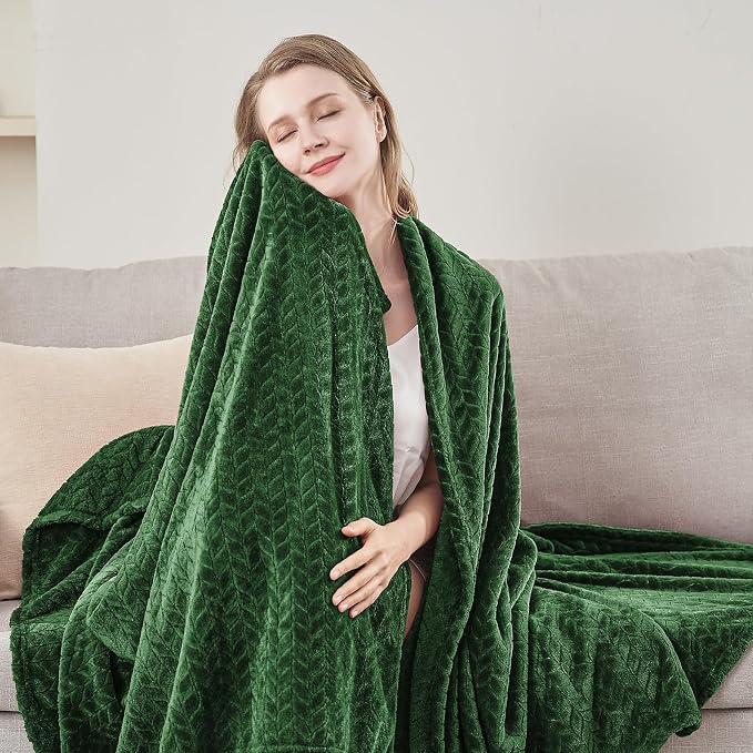 Inhand Fleece Throw Blanket, Super Soft Flannel Cozy - Image 4